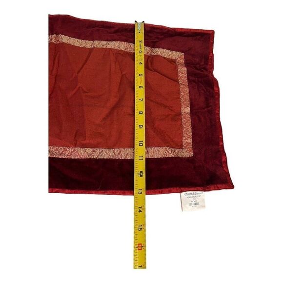 Set If 4 Burgundy deep red velour velvet placemats Crate And Barrel Holiday - Picture 7 of 7